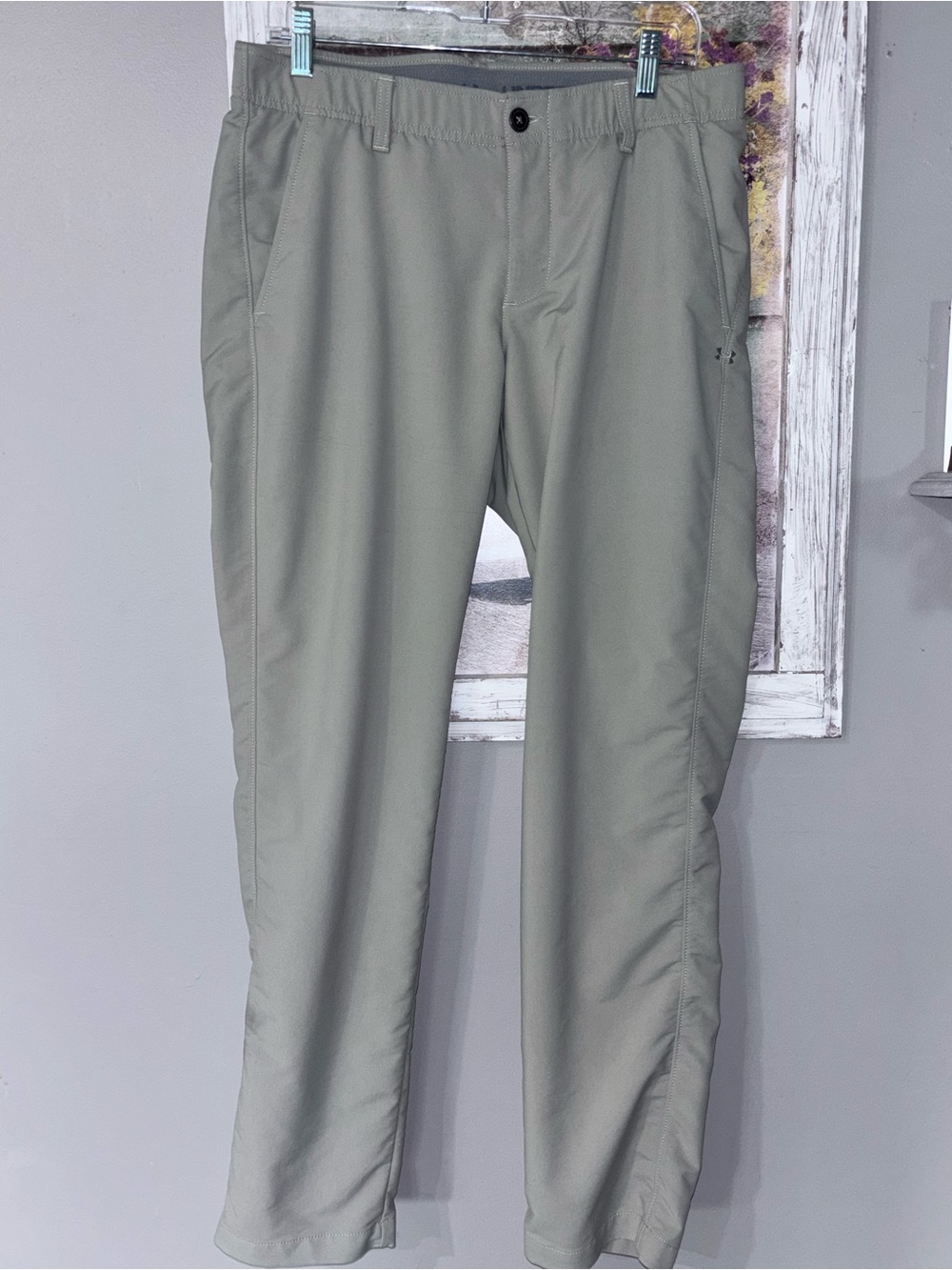 Under Armour Golf Pants Men’s Size 34 X 32 Khaki Chino Heat Gear